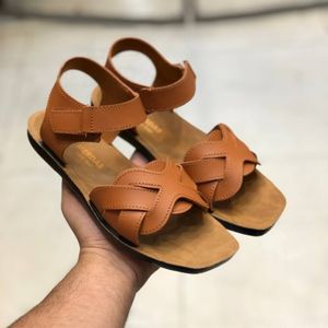 خرید اینترنتی صندل پرستو دخترانه برند مرداس رنگ عسلی
