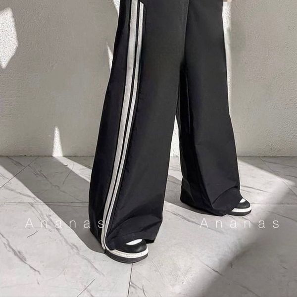 شلوار جیمز