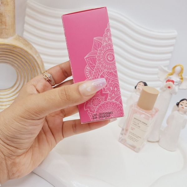 عطر بیکینی رایحه گل رز (ROSE GIRL) حجم 50 میل فوق العاده خوشبو با ماندگاری