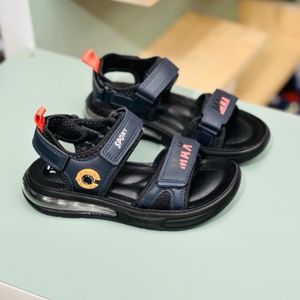 قیمت ارزان صندل بچگانه اسپرت طرح کپسولی حلقه برند Kids کد 4022902