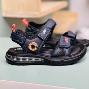 خرید اینترنتی صندل بچگانه اسپرت طرح کپسولی حلقه برند Kids کد 4022902
