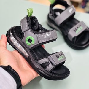 خرید اینترنتی قیمت صندل بچگانه اسپرت طرح کپسولی حلقه برند Kids کد 4022902