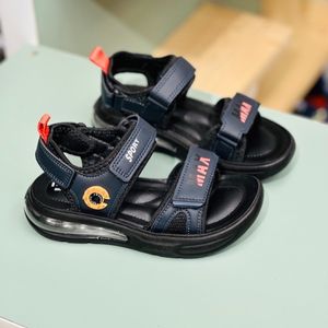 خرید اینترنتی قیمت صندل بچگانه اسپرت طرح کپسولی حلقه برند Kids کد 4022902