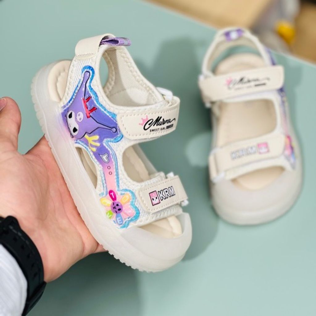 خرید اینترنتی قیمت صندل بچگانه طرح کرومی گل برند A+B کد 4022901