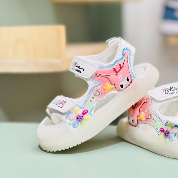 صندل بچگانه طرح کرومی گل برند A+B کد 4022901