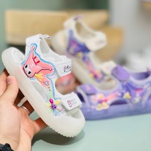 خرید اینترنتی قیمت صندل بچگانه طرح کرومی گل برند A+B کد 4022901