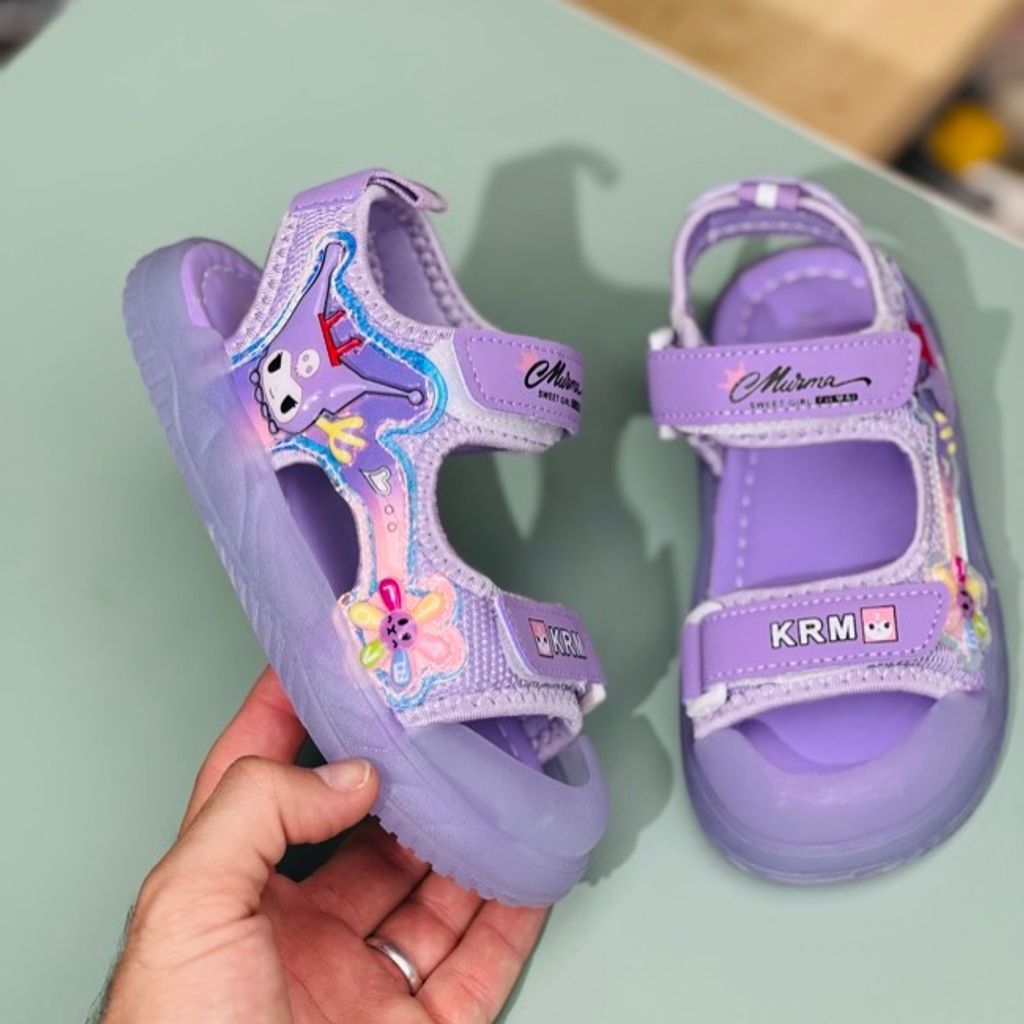 خرید اینترنتی قیمت صندل بچگانه طرح کرومی گل برند A+B کد 4022901