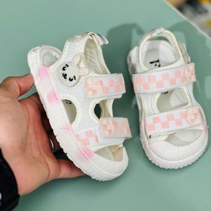 خرید اینترنتی قیمت صندل بچگانه طرح ربیت برند winstar کد 4022903