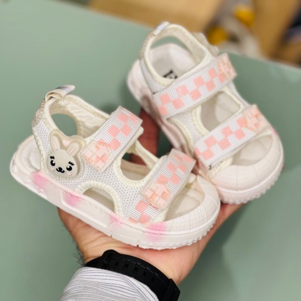 خرید اینترنتی قیمت صندل بچگانه طرح ربیت برند winstar کد 4022903