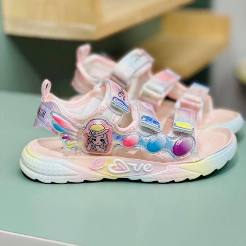 خرید اینترنتی قیمت صندل بچگانه وارداتی طرح مادمازل برند Winstar کد 4030302