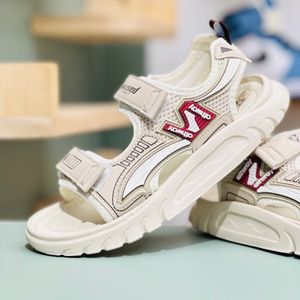 خرید اینترنتی قیمت صندل بچگانه وارداتی طرح Crossfit برند Winstar کد 4030301