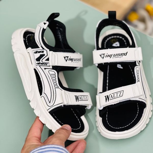 صندل بچگانه وارداتی طرح Crossfit برند Winstar کد 4030301