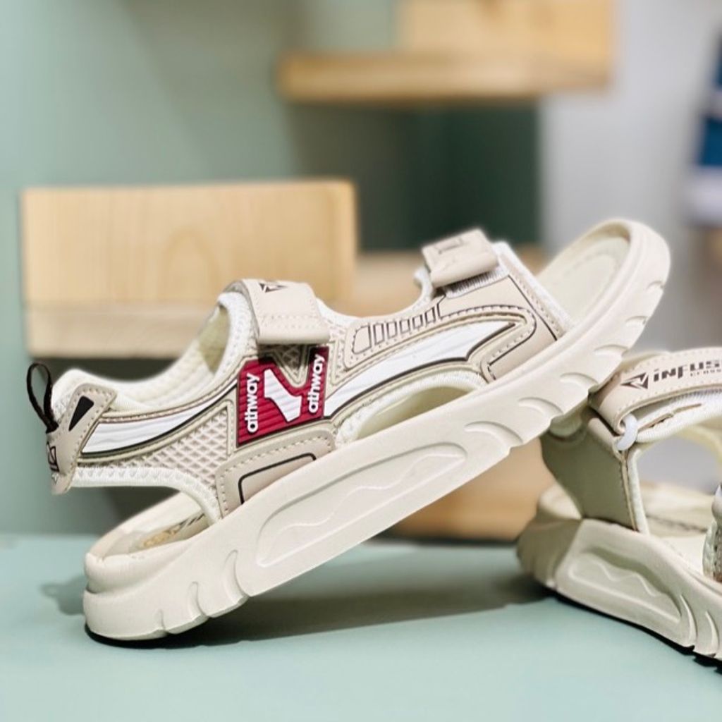 خرید اینترنتی قیمت صندل بچگانه وارداتی طرح Crossfit برند Winstar کد 4030301