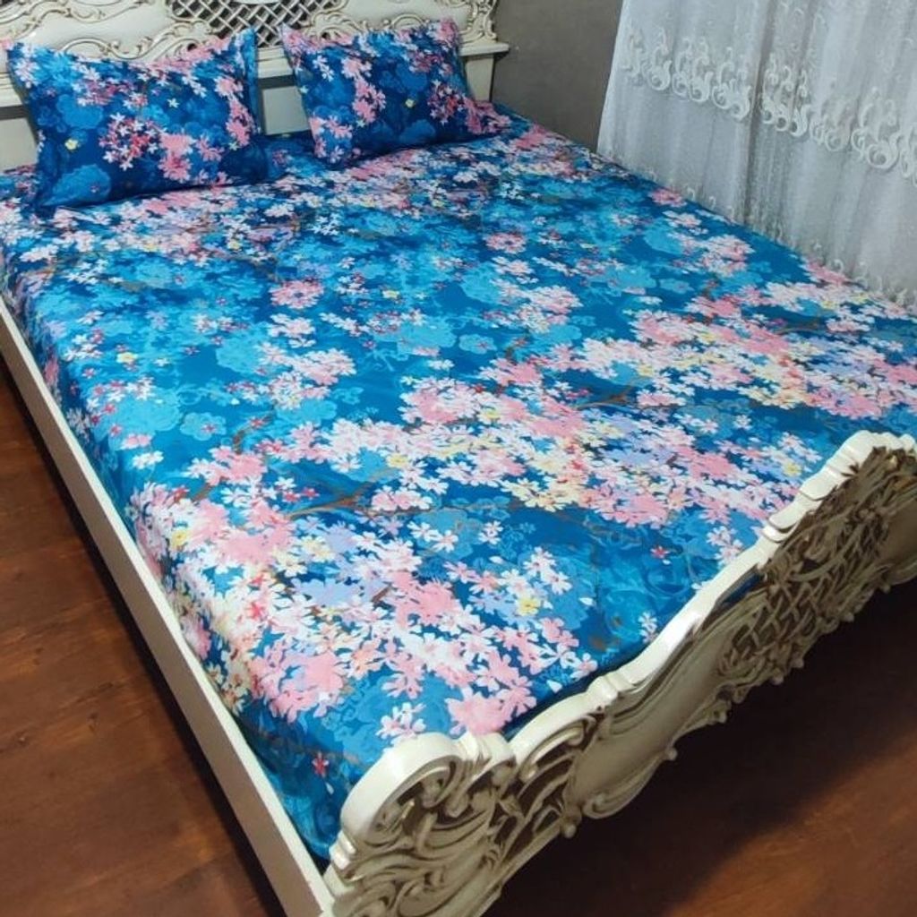 مشخصات روتختی دونفره کشدوزی شده ابی فیروزه ای شکوفه گل صورتی آبی