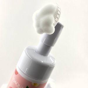 فروش اینترنتی فوم براش دار روشن کننده و لطیف کننده هلو برند بیوآکوا