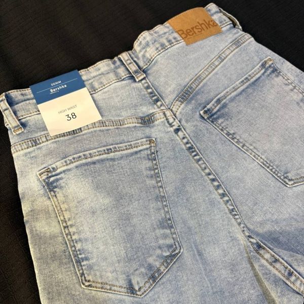 شلوار جین زنانه برند Bershka