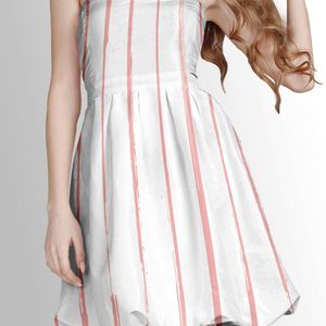 فروش اینترنتی پارچه پیراهن زنانه پارچه الف مدل کرپ بوگاتی طرح پری کد 4011703