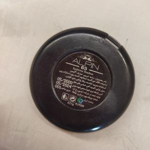 خرید آنلاین سایه ابرو تکی