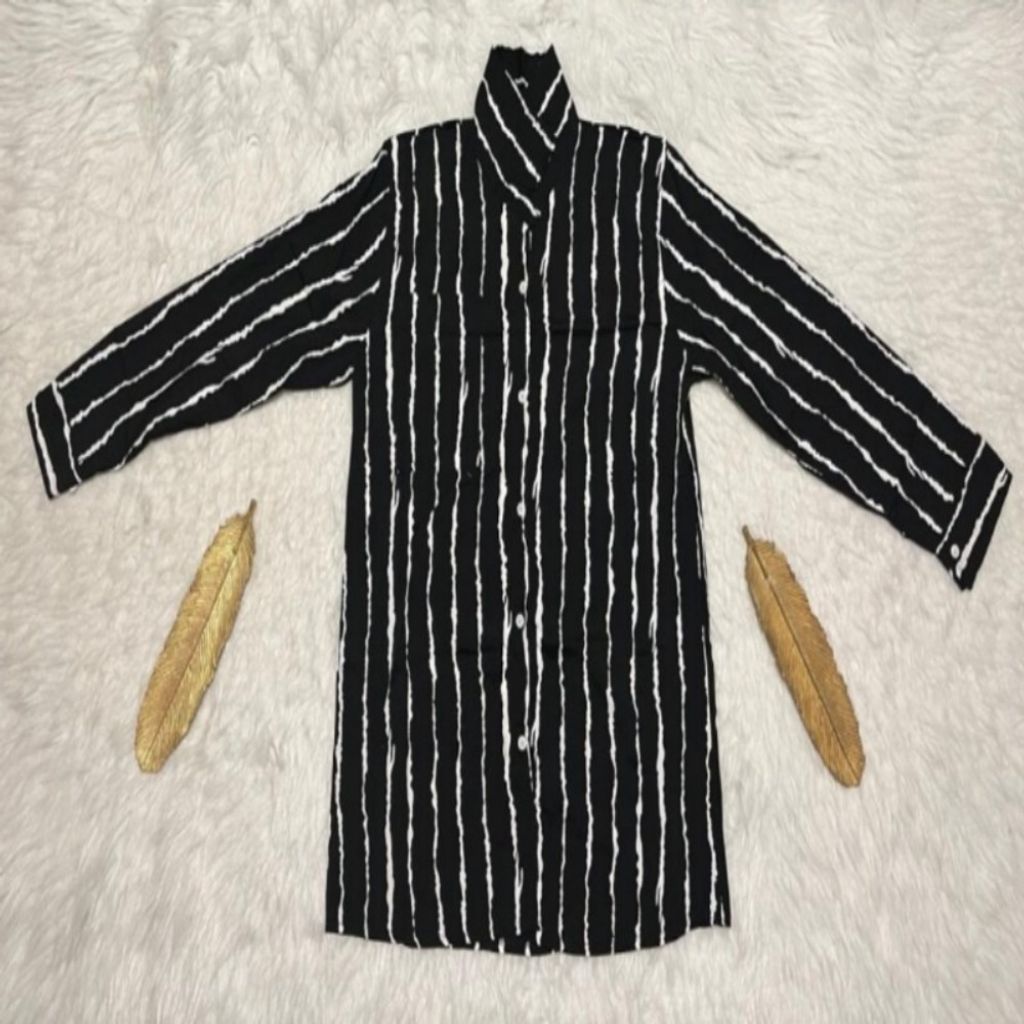 فروش اینترنتی شومیز زنانه طرح پری کد 60755