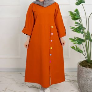 فروش اینترنتی کفتان بلند دکمه رنگی زنانه
