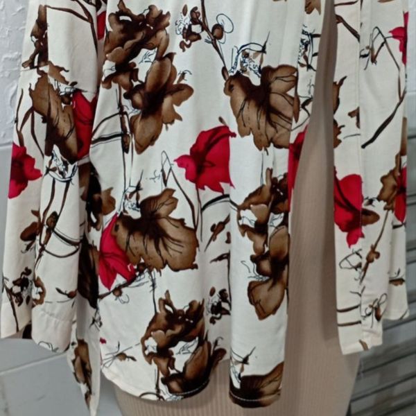 شومیز زنانه نخی گلدار