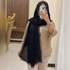 خرید آنلاین شال مشکی دور گیپور