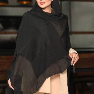خرید آنلاین شال پلیسه سوپرنخ منگوله‌دار