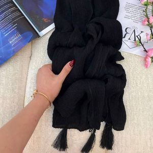 خرید آنلاین شال مشکی پلیسه تمام نخ