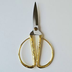 مشخصات قیچی خیاطی سایز بزرگ طلایی آنتیک