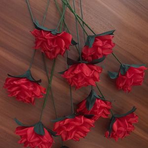 قیمت ارزان گل رز نوک تیز 10 عددی