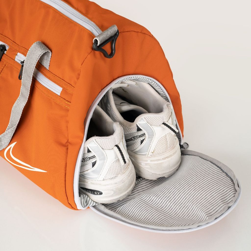 فروش اینترنتی ساک ورزشی رنگی Nike