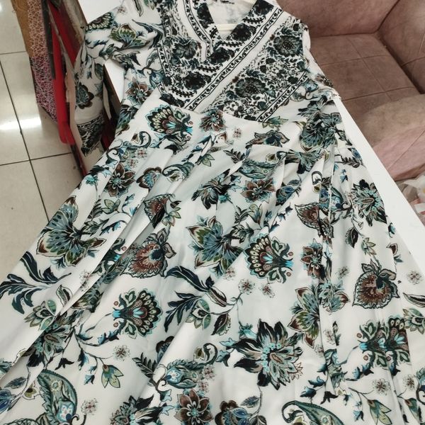 ساحلی دخترانه. زنانه طرح تابستان