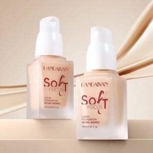 قیمت کرم پودر فول کاور و ضد آب هندیان مدل SOFT FOCOUS حجم 24 میل