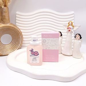 قیمت عطر بیکینی رایحه شکوفه گیلاس حجم 50 میل برند میدن آنا