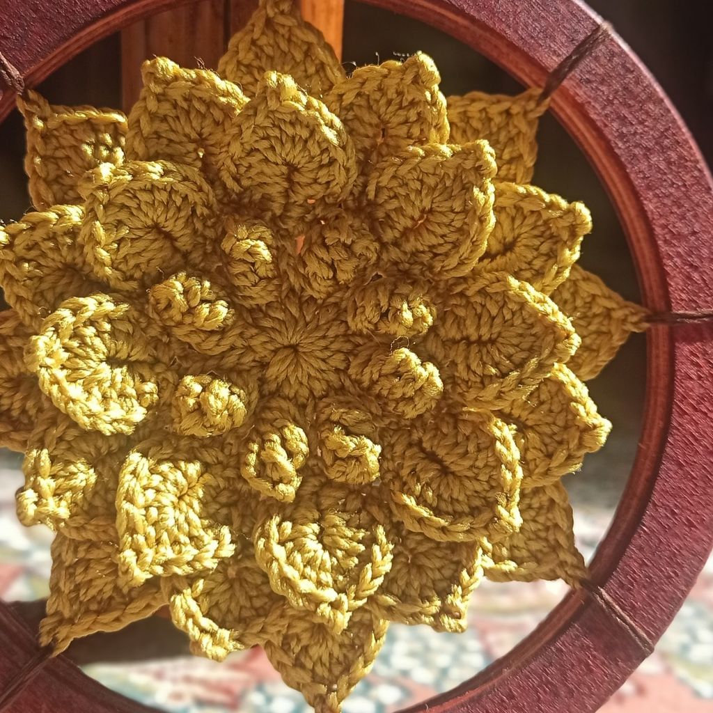 خرید اینترنتی دیوارکوب ماندالا طرح آلیا