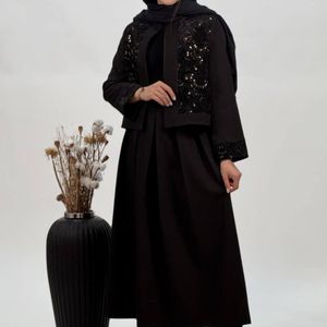 قیمت کت دامن زنانه مشکی بارلی