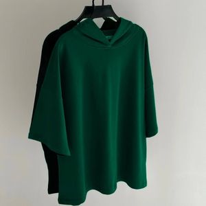 مشخصات تیشرت کلاه دار باکسی basic