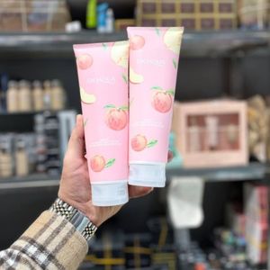 خرید اینترنتی نمک بدن هلو بیوآکوا