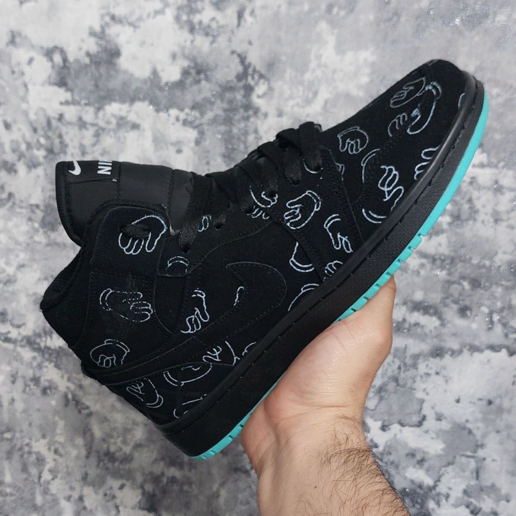 خرید اینترنتی کتونی نایک جردن 1 کاز Nike jordan kaws
