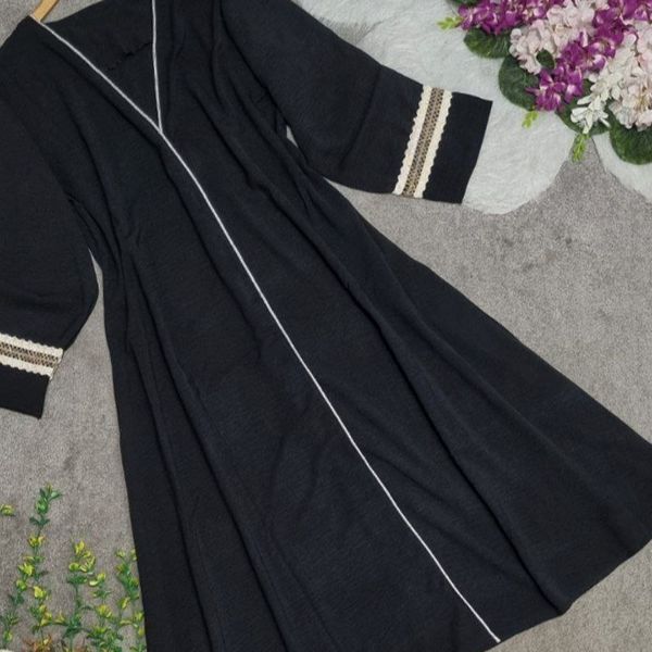 عبایی مدل هنگامه