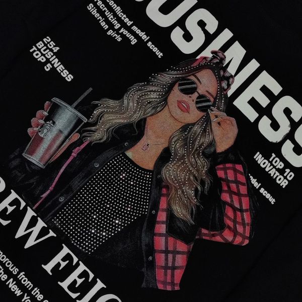تیشرت زنانه طرح business