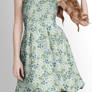 خرید انلاین پارچه لباسی طرح دار پارچه الف مدل کرپ بوگاتی طرح گلدار کد 4011626