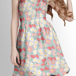 مشخصات پارچه لباسی طرح دار پارچه الف مدل کرپ بوگاتی طرح گلدار کد 4011635