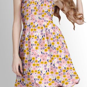 قیمت پارچه لباسی طرح دار پارچه الف مدل کرپ بوگاتی طرح گلدار کد 4011650