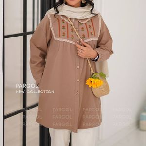 مشخصات مانتو زنانه و دخترانه چکامه