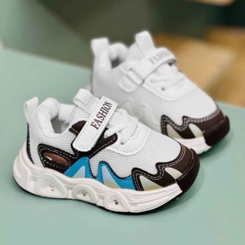 قیمت کتونی بچگانه طرح Fila برند Kids کد 121503