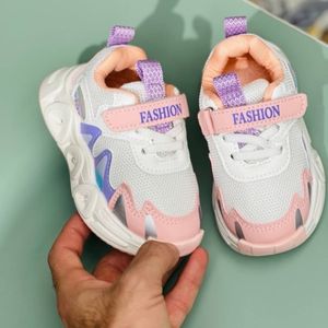 خرید انلاین کتونی بچگانه طرح Fila برند Kids کد 121503