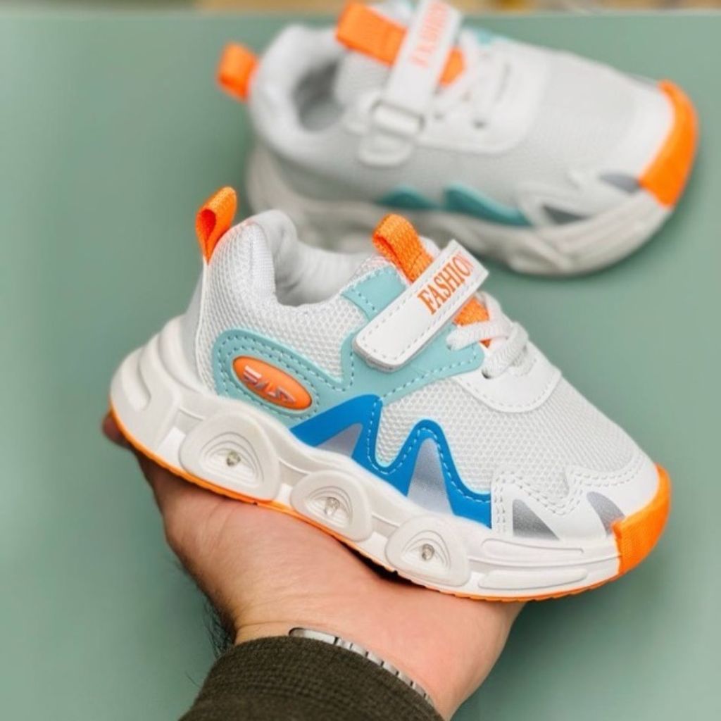 قیمت ارزان کتونی بچگانه طرح Fila برند Kids کد 121503
