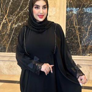 مشخصات مانتو عبایی طرح آستین پاپیون