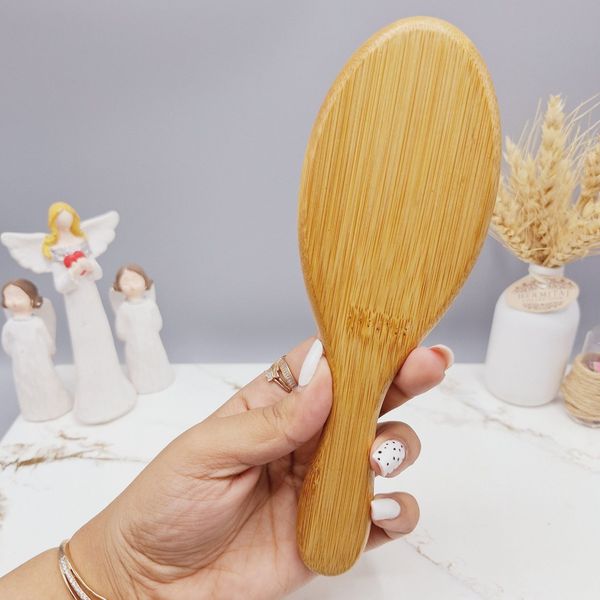 برس مو چوبی مدل دایره ای کف کرم